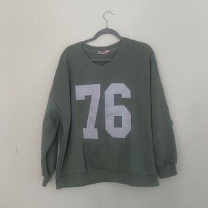 Sevent & Sunset Vintage Style Retro Green Sweatshirt with 76 Print. Size 2XL